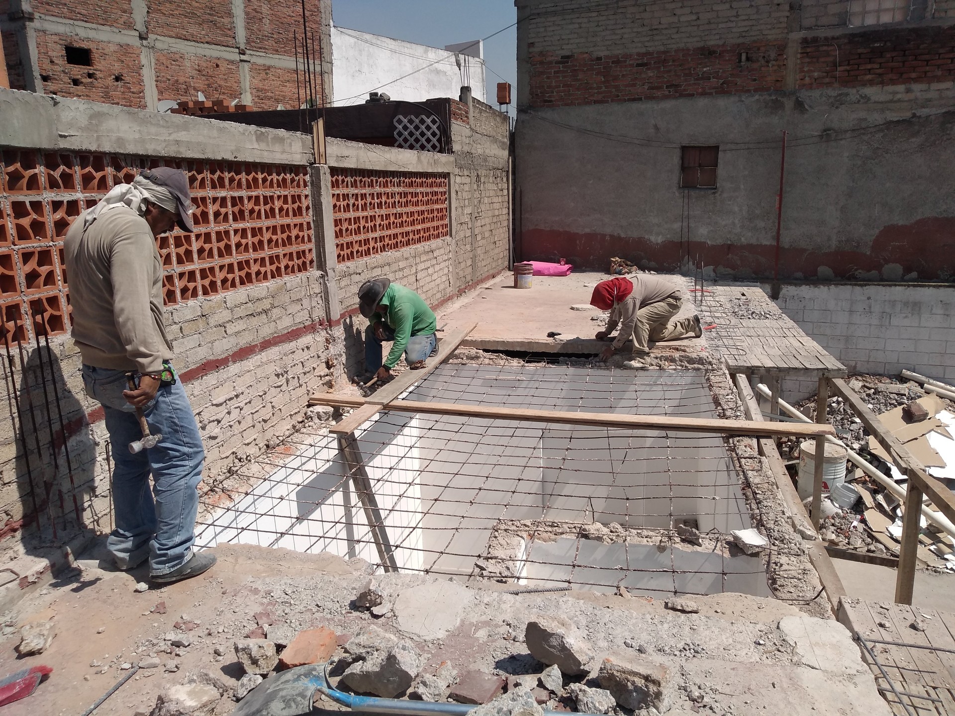 Demolición de losa en mal estado