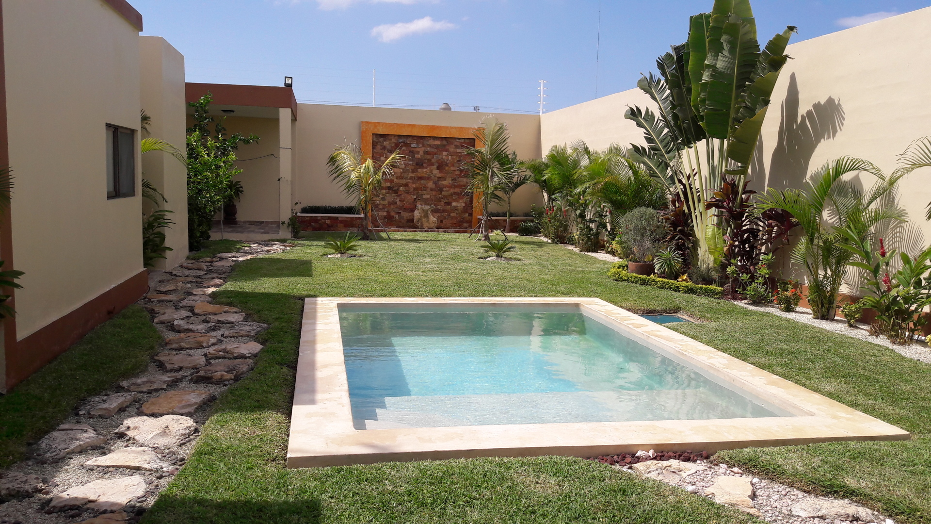 detalle al fondo de jardin