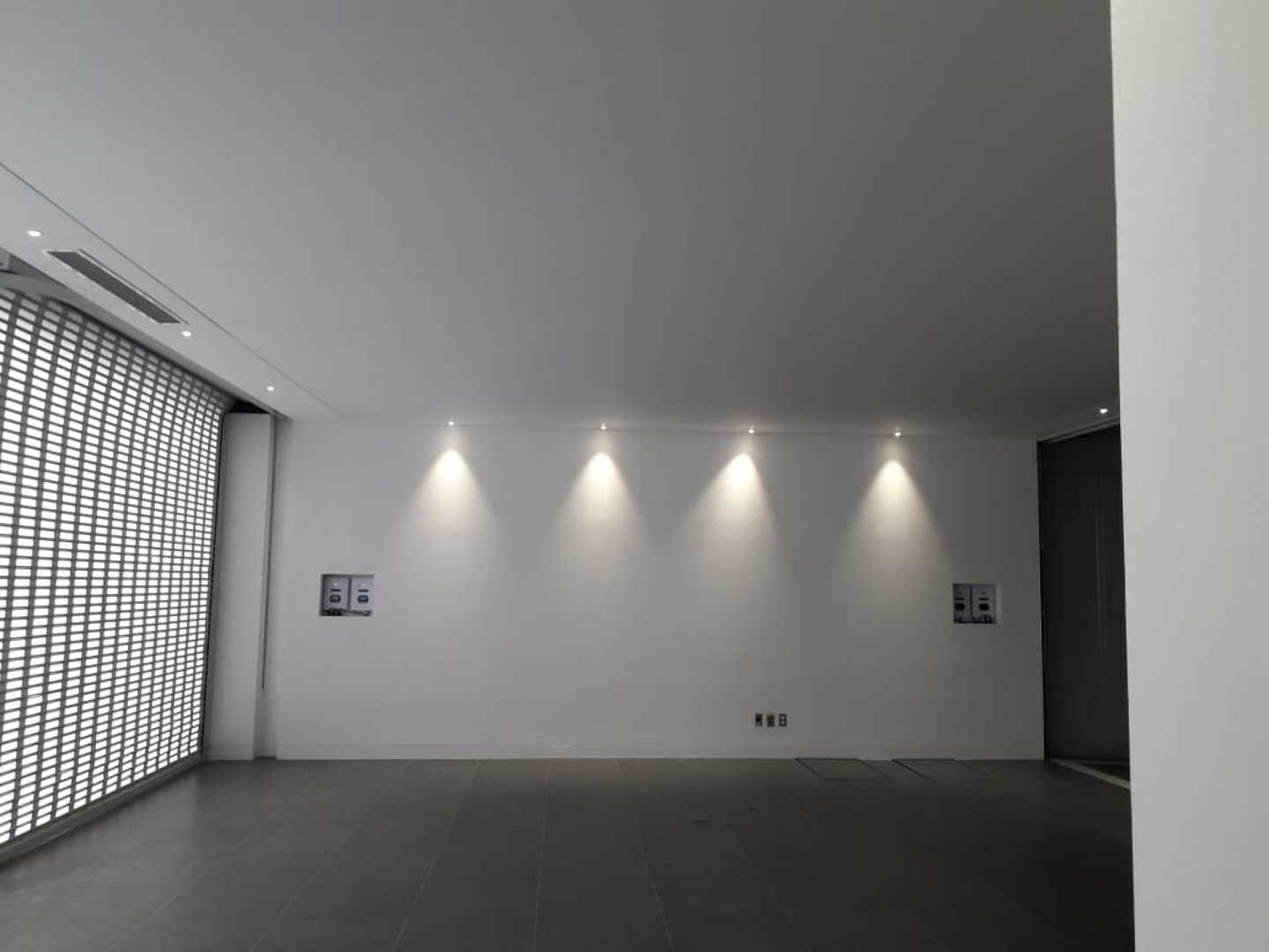 INSTALACIÓN DE LUMINARIAS