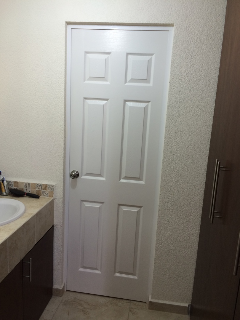 Puerta tambor en laca blanca