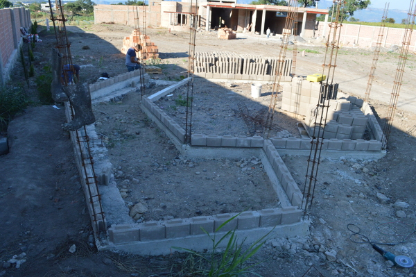 Foto 3 Primera Hilera de Practiblock 284437 Habitissimo