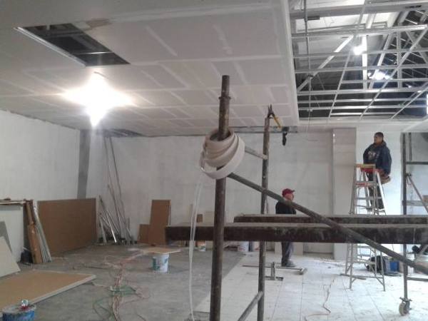 Foto: Acabados en Plafón de Bufete Estructural #124859 Foto: Acabados en Plafón de Bufete Estructural #124859