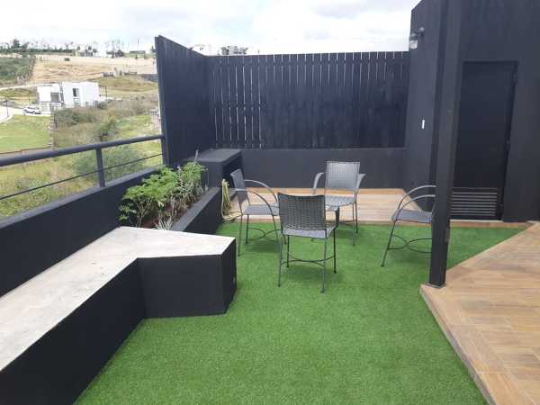 Área descanso y Bodega