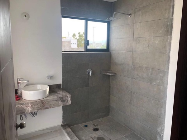 Baño recámara Pral