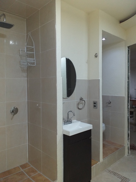Baño terminado pintado y colocación