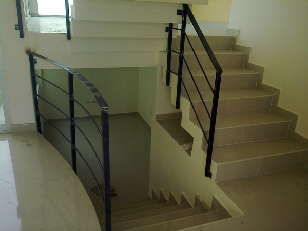 Barandales hacia Estudio