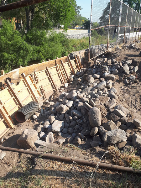 Cimbrado de muro de contencion