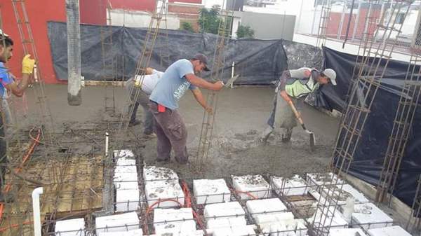 Colado de loza nervada