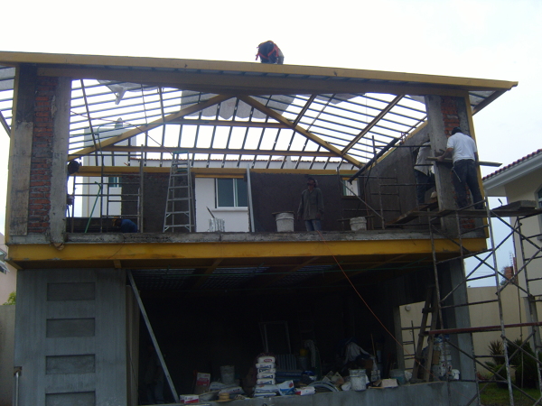 Construcción de área de gimnasio