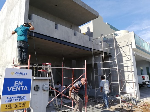 Detallando fachada antes de pintura