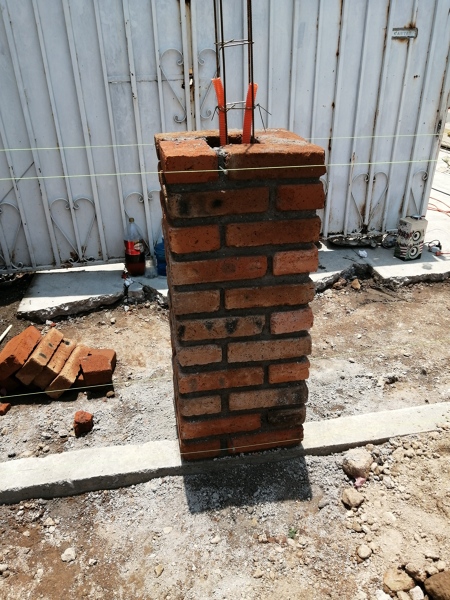 Fabricación de columnas de tabique aparente