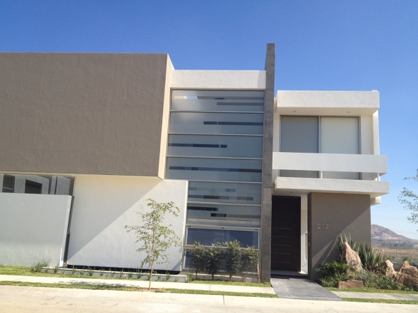 Fachada Frontal