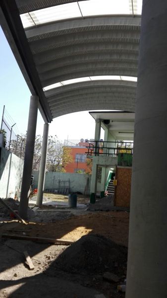 Nivelación de terreno para poner concreto