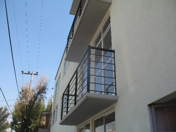 Herrería en balcones.