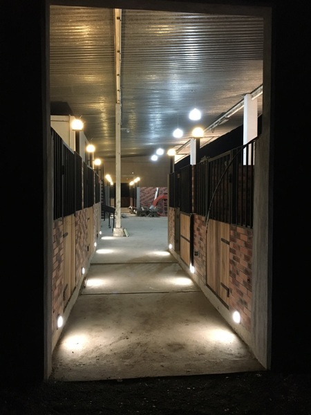 iluminacion caballerizas