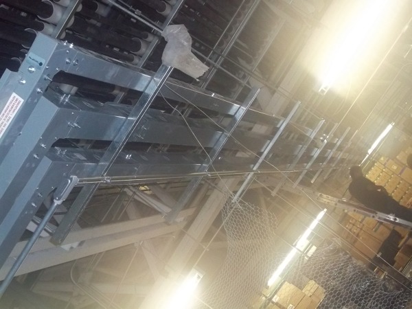 Foto: Instalación de Ducto Cuadrado de Tecnología Eléctrica Integral