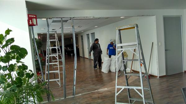 Colocación de muros de tablaroca