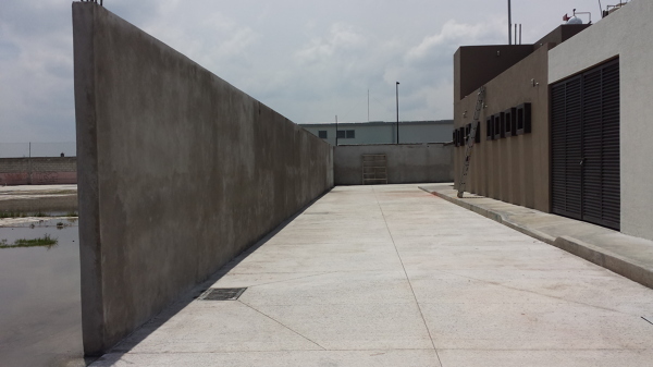 Foto: Patio Trasero de Acceso Personal de los Dueños de Jisar