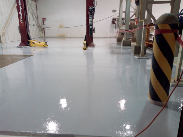 Pisos de epoxicos para taller mecanico