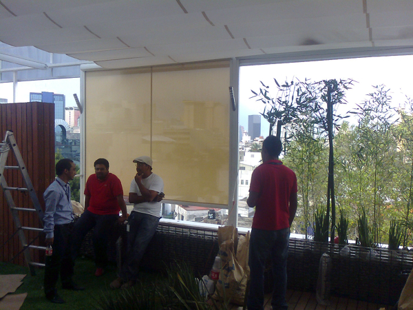 Proyecto Palillerias Zen, Screen Rits y Lona fija