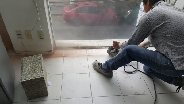 Ranuras para cableado de voz y datos