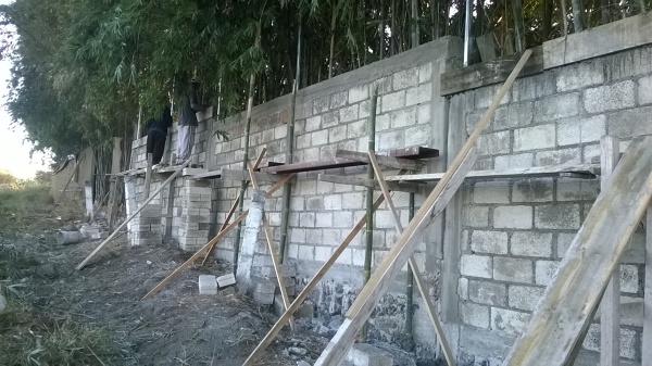 Restauración de barda perimetral