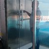 Cabina en cristal templado.