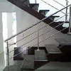 Escalera de madera y acero inox