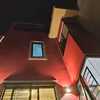 FACHADA POSTERIOR ILUMINACION NOCTURNA