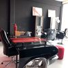 Decorar local para ñiños en obra gris