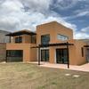 Proyecto y construcción estilo moderno