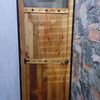 puerta de madera rustica