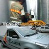 Técnicos certificados y uniformados