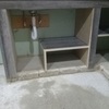 Vista interna de conexiones de agua