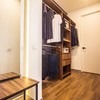 Walking Closet